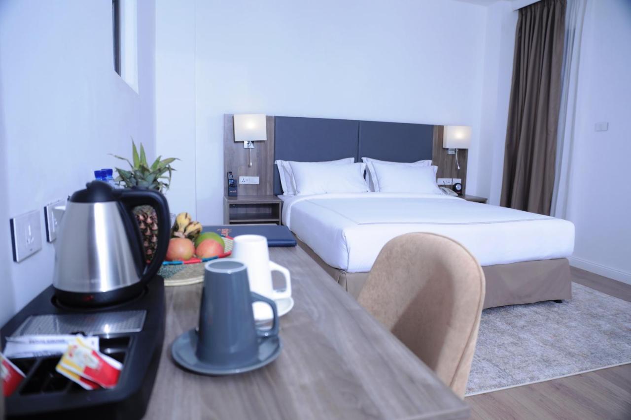 Elmos Hotel Аддис-Абеба Экстерьер фото